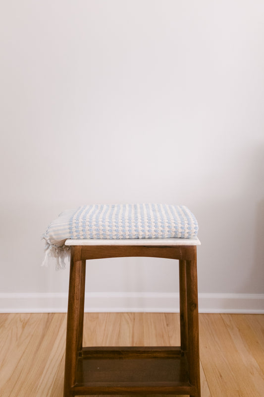 Pixeldot Bath Towel