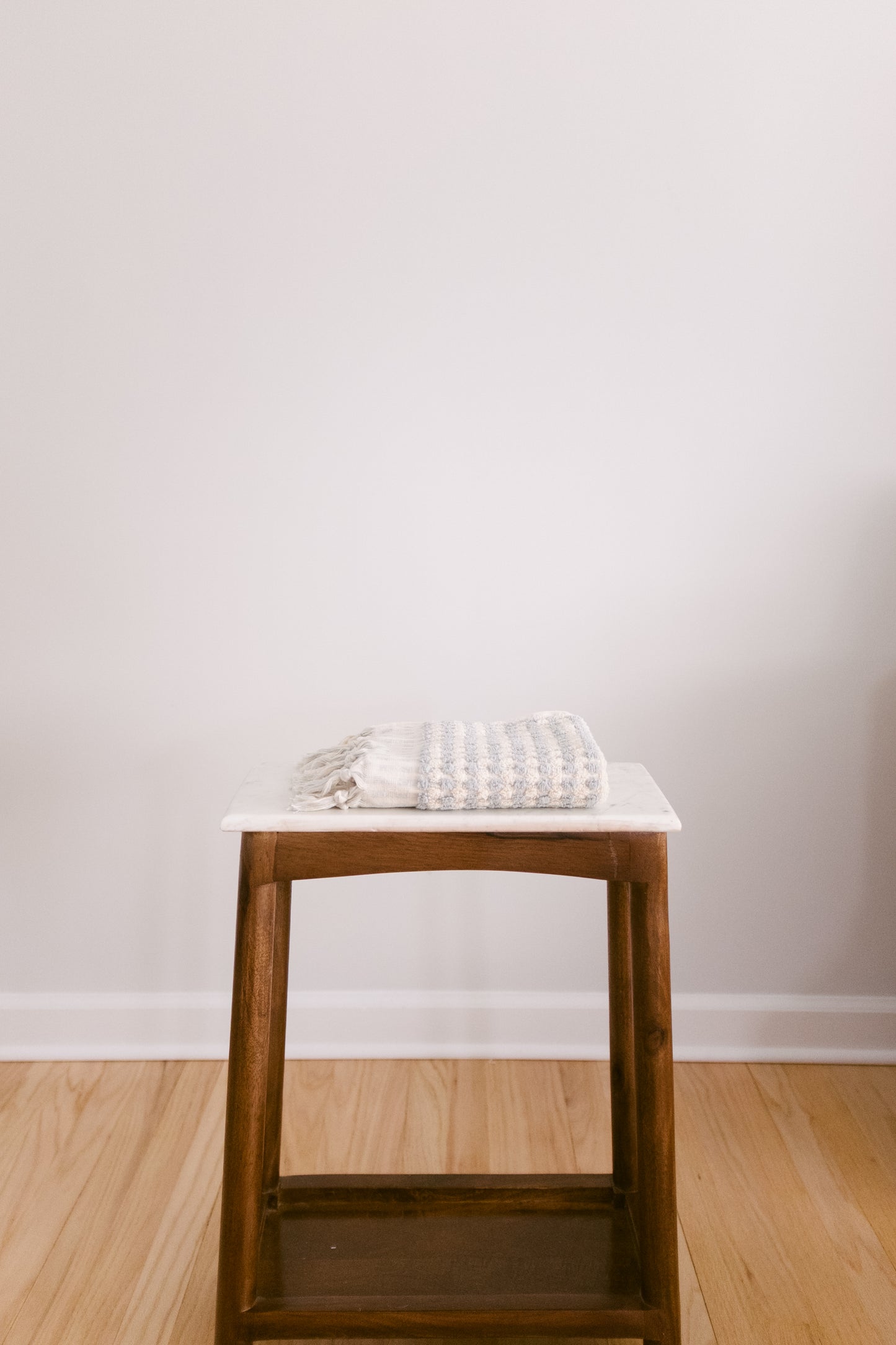Pixeldot Towel Series- Hand Towel