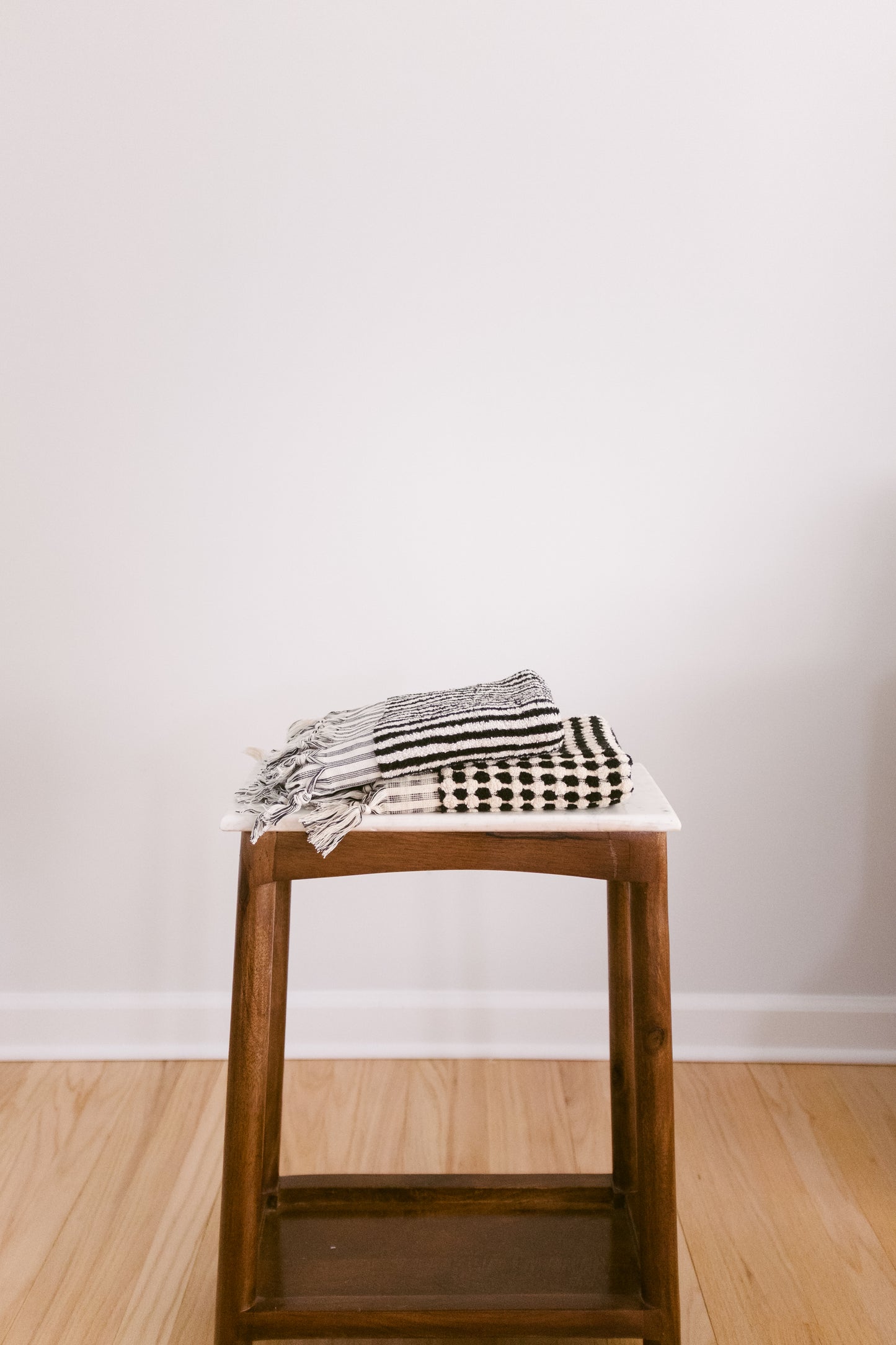 Metrostripe Towel Series- Hand Towel